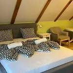 Konukevi Csodaszarvas Tajpark Es Vendeghazak Rabahidveg