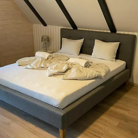 Csodaszarvas Panzio Es Tajpark ゲストハウス