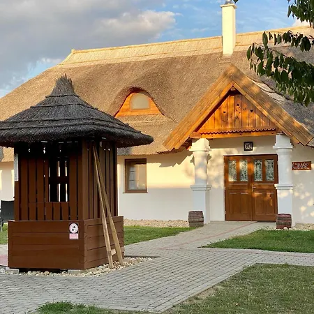 Guest house Csodaszarvas Vendeghazak Rabahidveg
