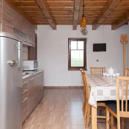 ゲストハウス Csodaszarvas Panzio Es Tajpark Rábahidvég