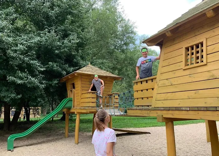 Csodaszarvas Panzio Es Tajpark 3*