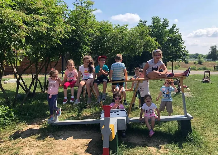 Pensiune Csodaszarvas Tajpark Es Vendeghazak
