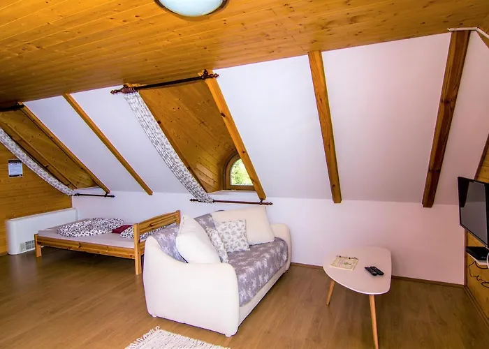 Csodaszarvas Tájpark és Vendégházak 3* Rabahidveg
